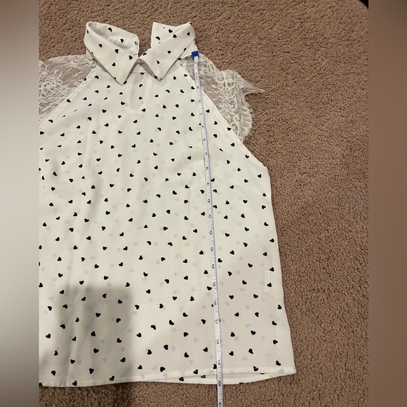 Women's Junior SHEIN black heart print collar top with mesh sholuder sleeves - Picture 6 of 11